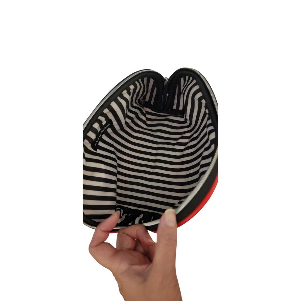 Marc Tetro Red Cosmetic Makeup Pouch Westie Dog Print Neoprene Zip Case NWT - Picture 4 of 6